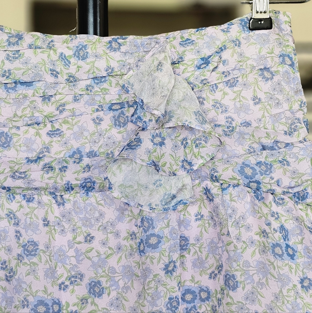 INTERMIX Floral Silk Mini Skirt - Picture 2 of 7